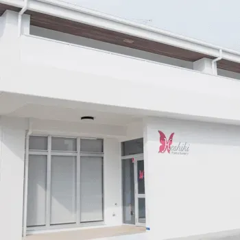 ヘシキ形成外科クリニックの包茎治療を受ける医院の外観